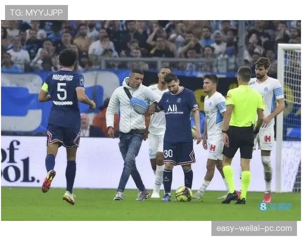 不可抗力导致比赛中断，足球规则如何界定与处理？