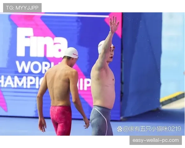 孙杨泳池边摊豪饮啤酒，这战绩还真不是刚猛，是过猛？